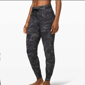 Lululemon Ready To Rulu Pant *Updated Incognito Camo HTR Black / Black Size 4